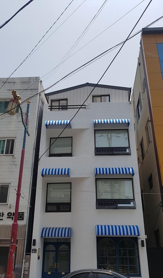 Hostel Single Single Ciudad Metropolitana de Ciudad Metropolitana de Busan Exterior foto